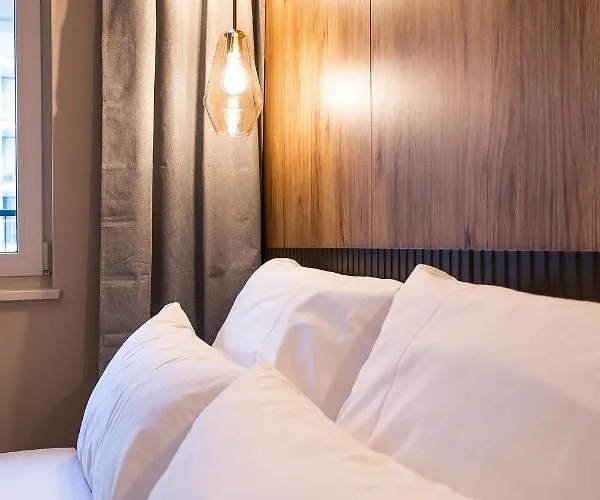 Jezyce Good Place Free Parking דירה פוזנן