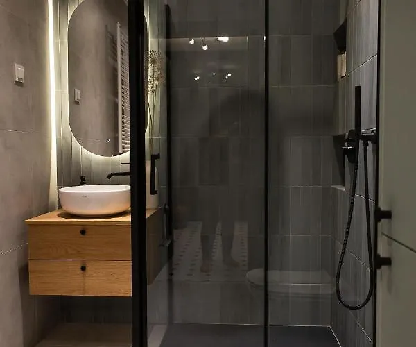 Jezyce Good Place Free Parking דירה